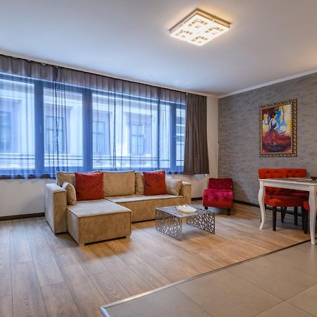 Budapest Holidays Apartments & Spa Luaran gambar