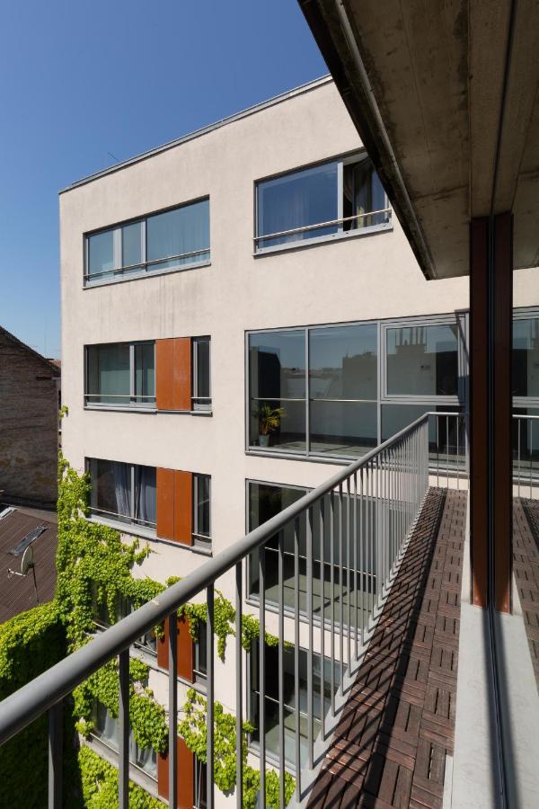 Budapest Holidays Apartments & Spa Luaran gambar