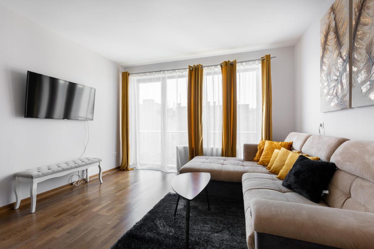Budapest Holidays Apartments & Spa Luaran gambar