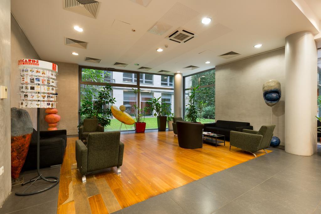 Budapest Holidays Apartments & Spa Luaran gambar